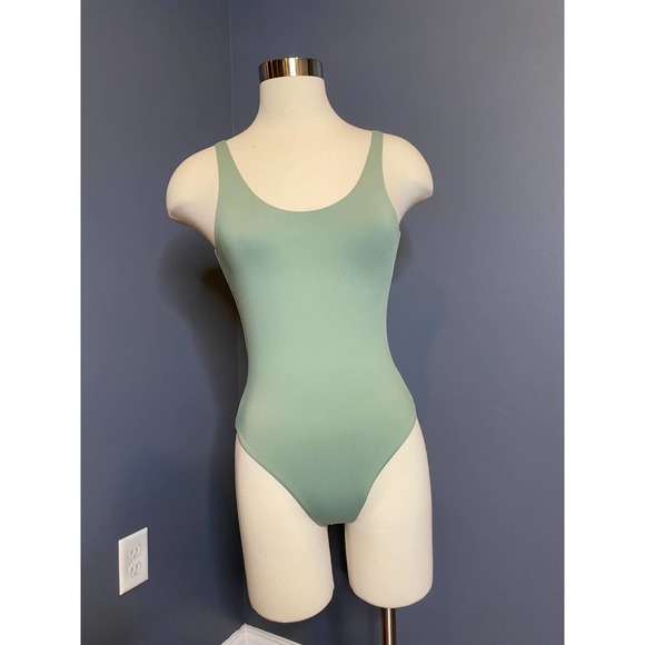 ONIA CIRCULAR KNIT RACHEL ONE-PIECE swimsuit. Size small. - Picture 5 of 10